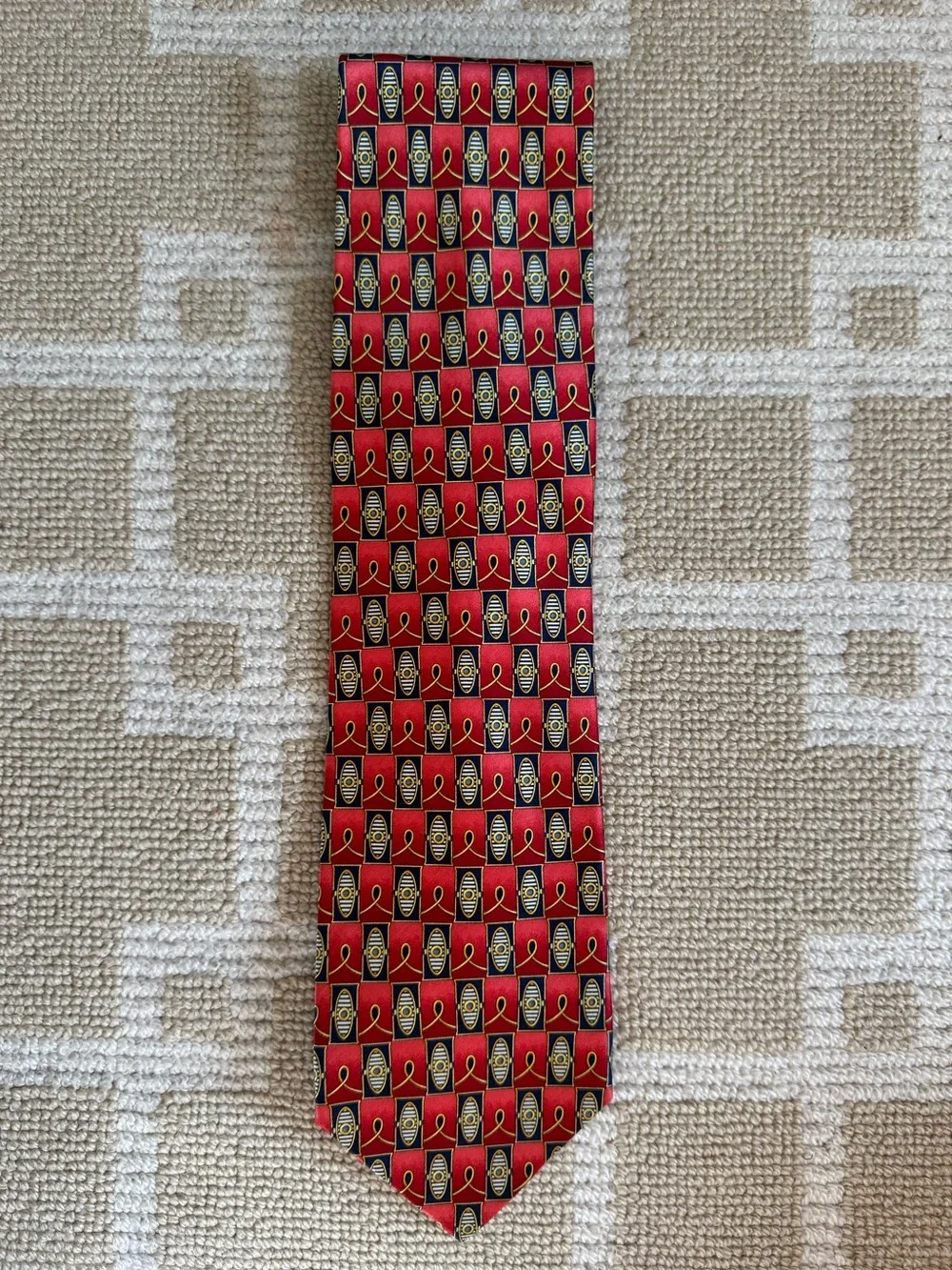 Como House Italy Vintage 100% Silk Tie Geometric Print Necktie Red Navy Gold